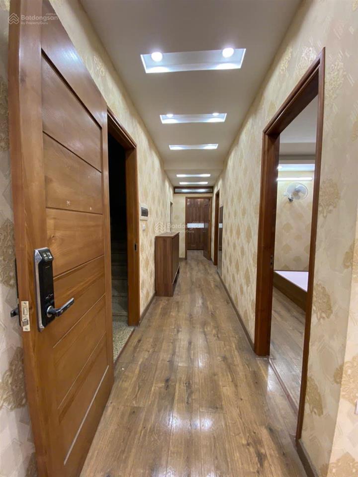 Chung cư 36 hồ tùng mậu 3 ngủ 1 khách