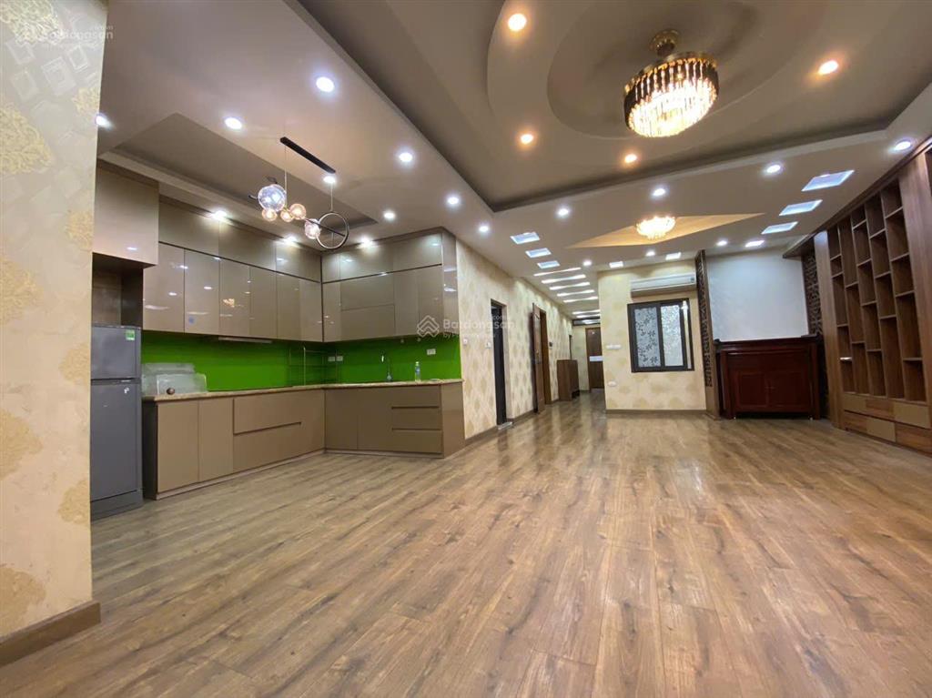 Chung cư 36 hồ tùng mậu 3 ngủ 1 khách