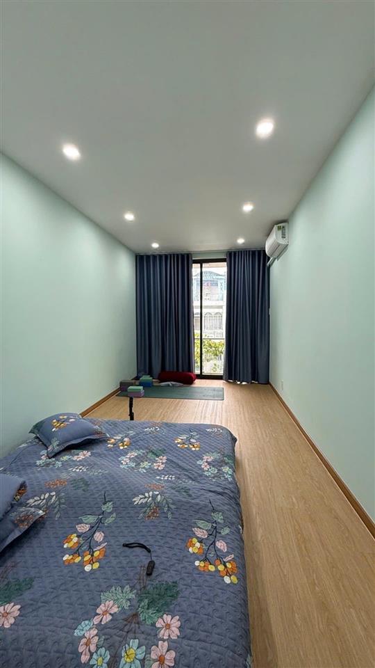 bán nhà hẻm xe tang  nhà mới sos gấp bán q4 
4  tấm rẻ bèo GIÃM NGAY 1,5 TỶ