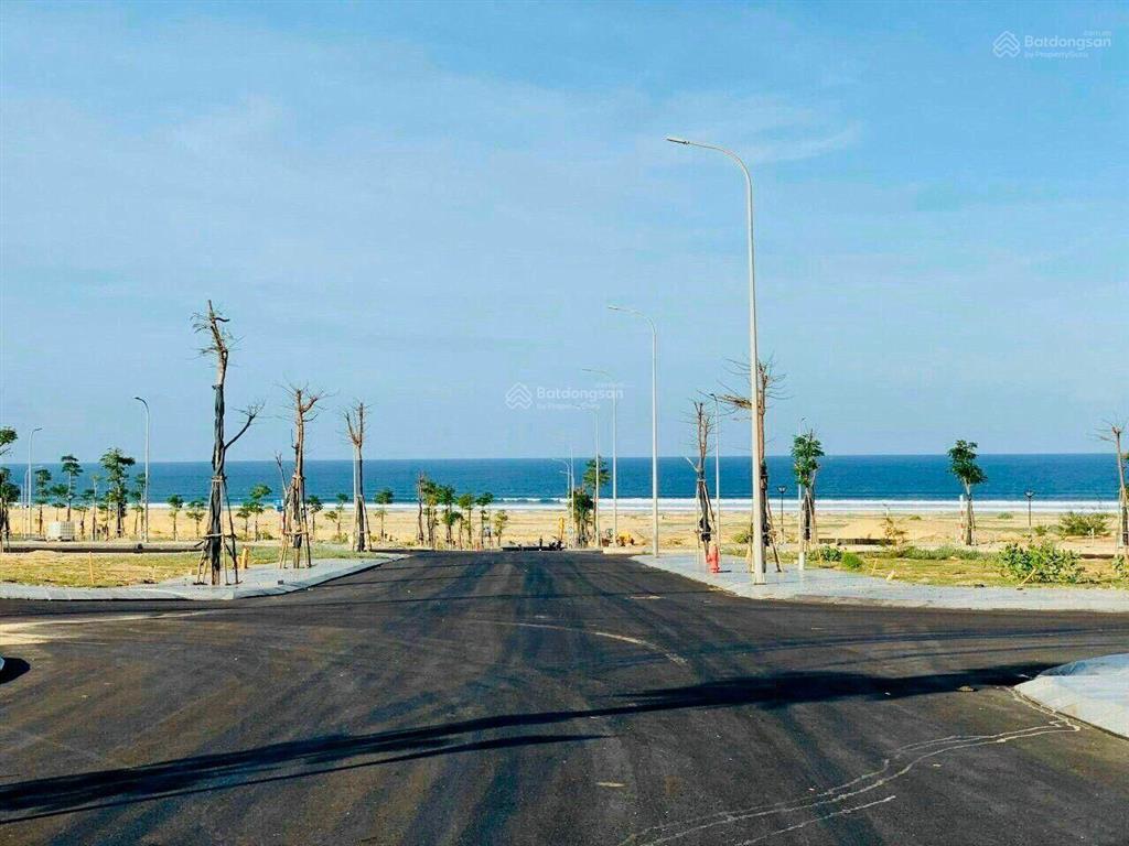 Đất biển nhơn hội, phân khu 4 view tiện ích. giá đầu tư.  0986 289 ***