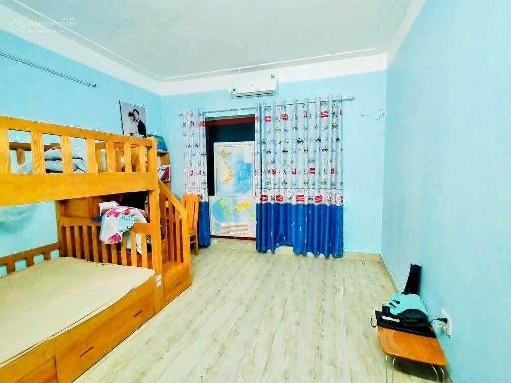 60m 3 tầng dân xây sát ngã tư trôi  ô tô tránh, kinh doanh đỉnh  không mua là tiếc! chỉ 7 tỷ