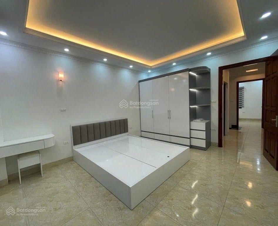 Nhà trạm trôi 3 mặt thoáng  oto đỗ cửa, 45m 4 tầng chỉ 6 tỷ  ở là mê!