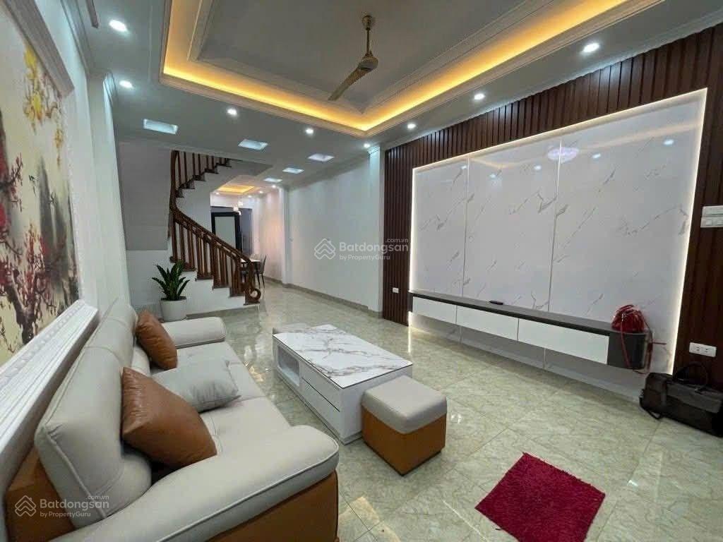 Nhà trạm trôi 3 mặt thoáng  oto đỗ cửa, 45m 4 tầng chỉ 6 tỷ  ở là mê!
