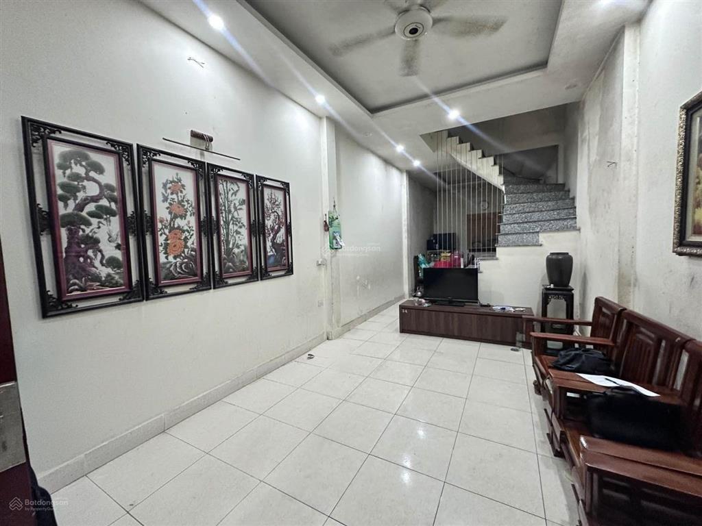 Nhà xinh trạm trôi 35m 4 tầng, pk 4 tỷ  an cư đỉnh cao  siêu hiếm trong tầm giá