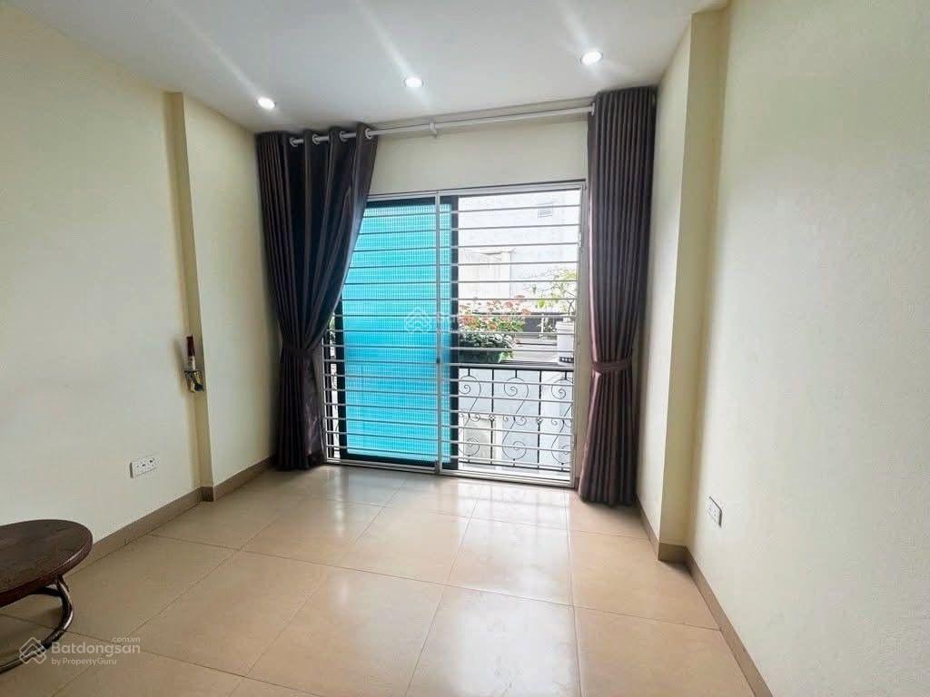 Trạm trôi  oto ngủ trong nhà sát ql32  40m2 4 tầng dân xây  chỉ 6tỷ  khó tin nhưng có thật!