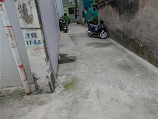 Trạm trôi  dân xây 33m 4 tầng  siêu hiếm chỉ đúng 4 tỷ  cơ hội ko lặp lại!