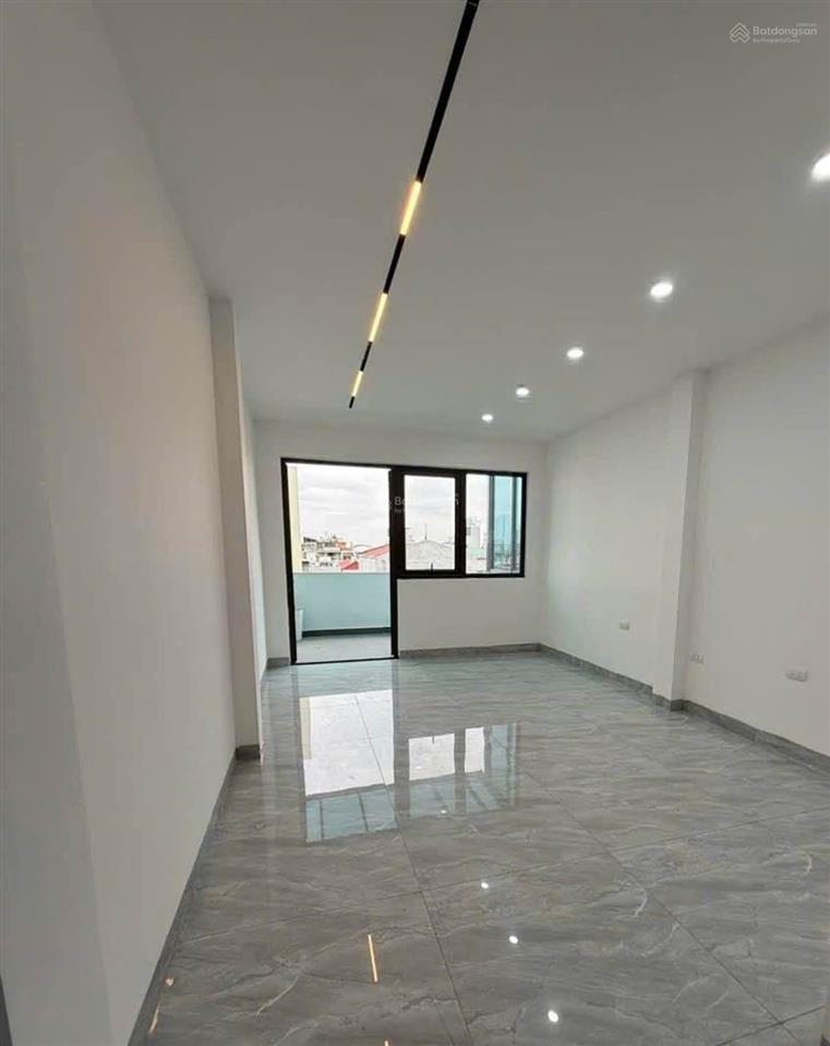 Hàng xóm xuân phương trịnh văn bô  40m 4 tầng oto đỗ cửa  chỉ hơn 5 tỷ! siêu hiếm