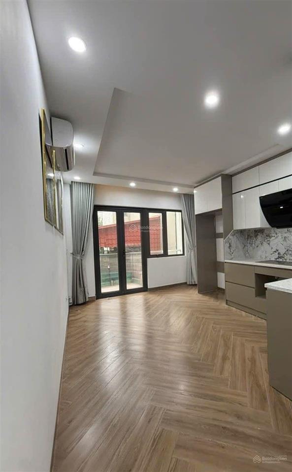 Hàng xóm xuân phương trịnh văn bô  40m 4 tầng oto đỗ cửa  chỉ hơn 5 tỷ! siêu hiếm