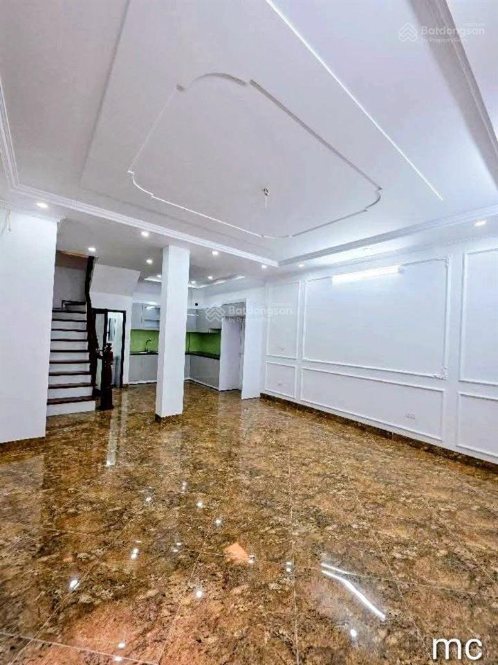 Cực phẩm trạm trôi  50m 5 tầng  oto đỗ cổng  chỉ nhỉnh 5 tỷ  hàng hiếm khó tìm!