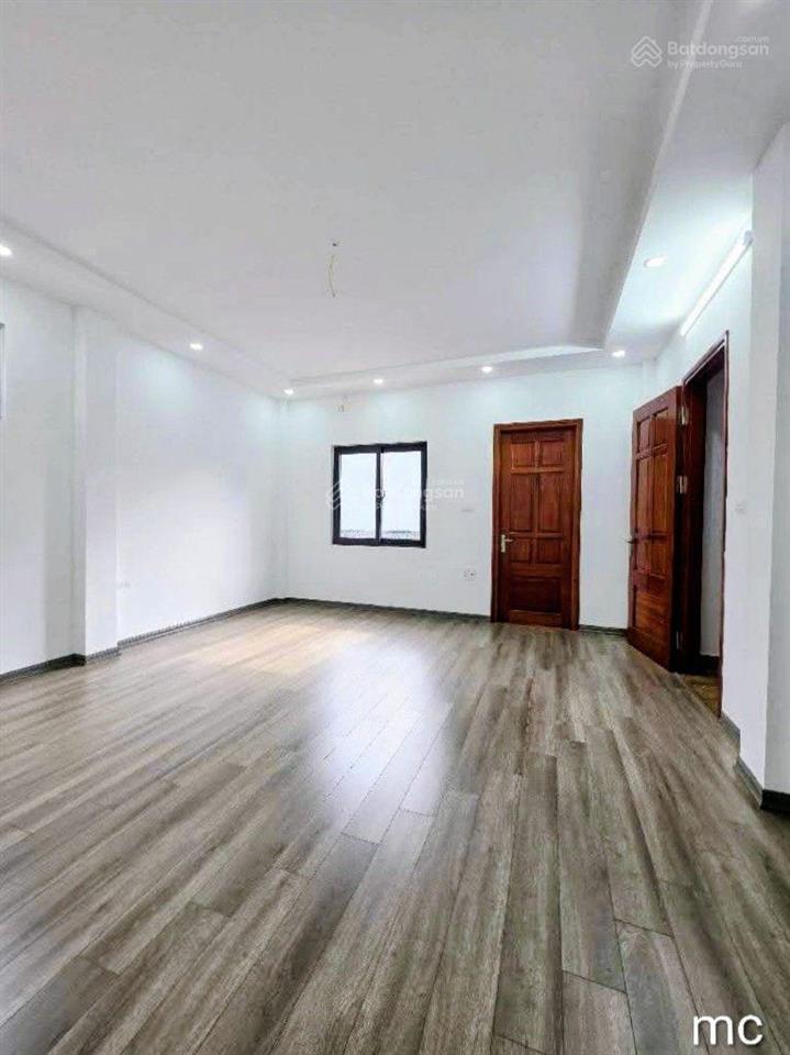 Cực phẩm trạm trôi  50m 5 tầng  oto đỗ cổng  chỉ nhỉnh 5 tỷ  hàng hiếm khó tìm!