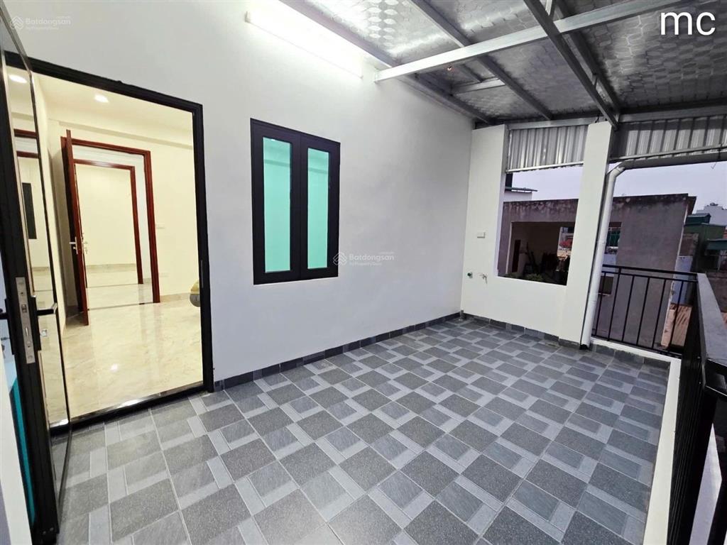 Sốc lõi trạm trôi  50m2 x 5 tầng lộng lẫy  giá chỉ 5.2 tỷ