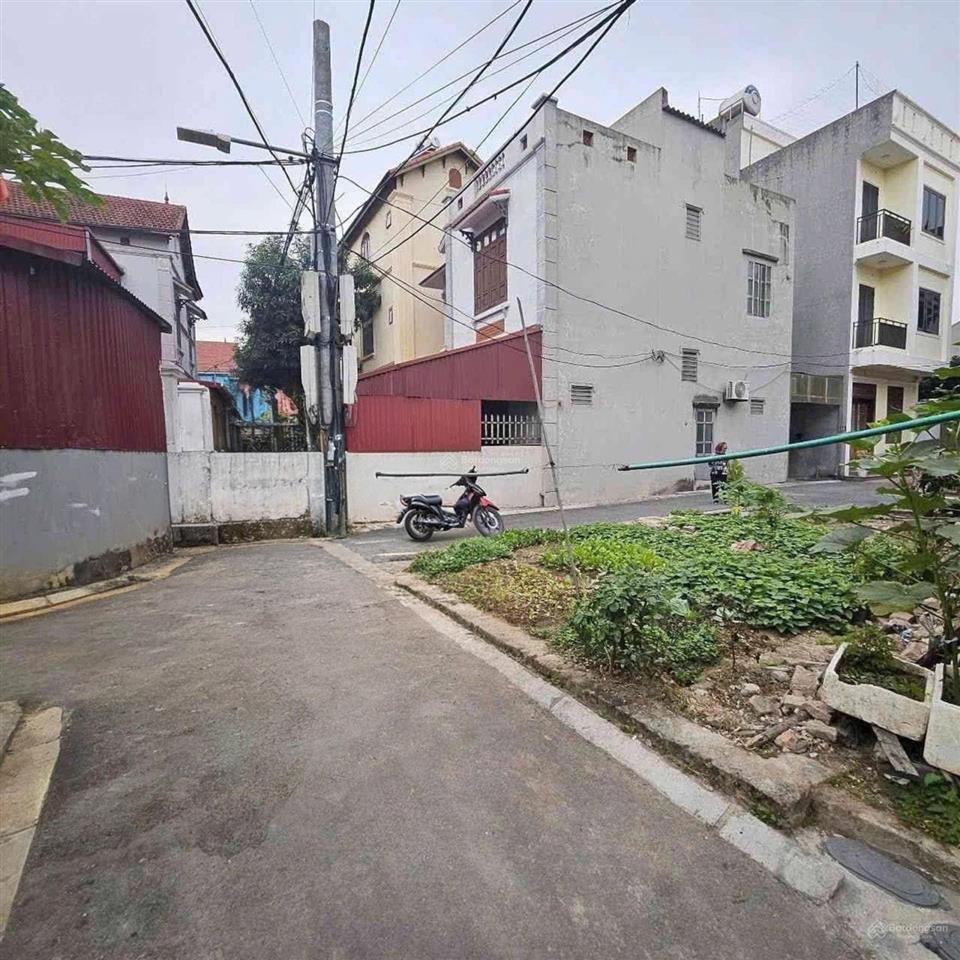 Lô đất 35m trung tâm hoài đức  sát vành đai 4  hơn 2 tỷ cơ hội hiếm có