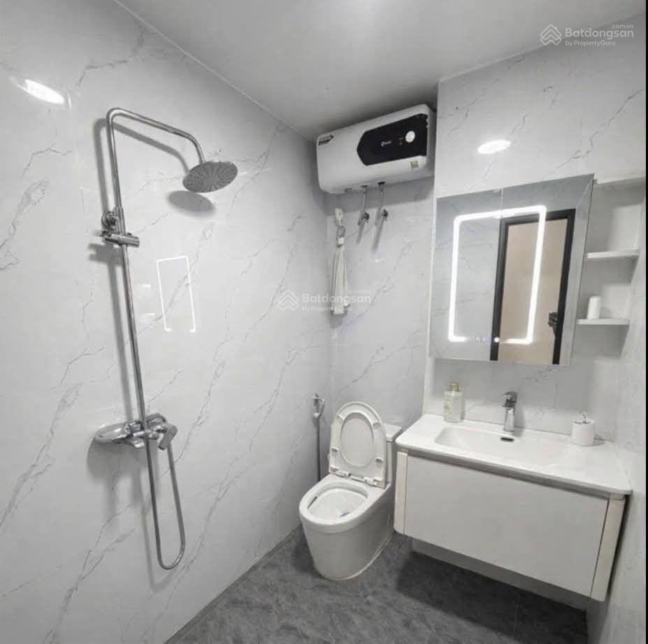 Hàng xóm phố nhổn! 45m 4 tầng  sát ql32  ô tô tránh  dân xây  chỉ 7,x tỷ!