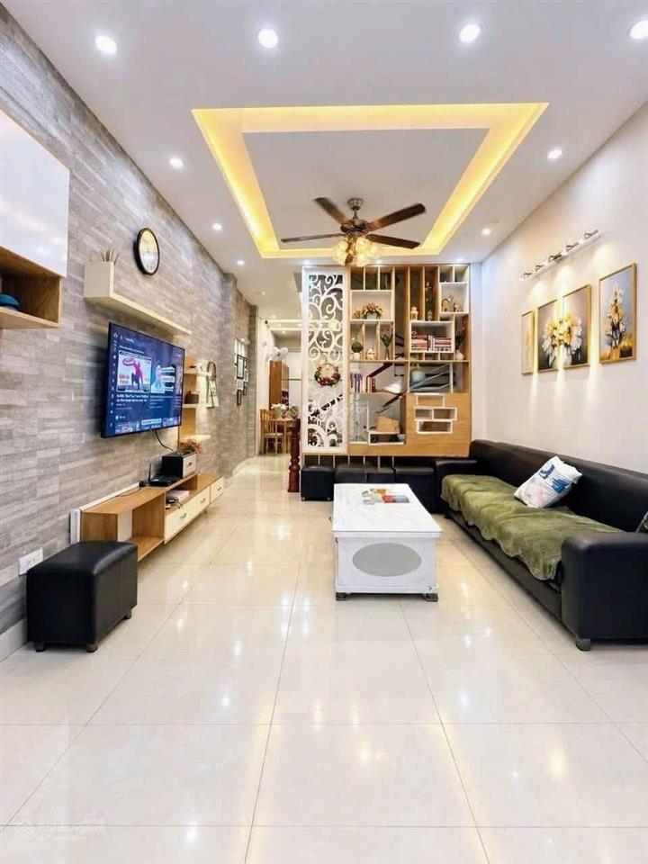 "siêu phẩm" lõi hoài đức! 50m2 full đồ  sát bệnh viện đa khoa  giá chỉ 4,x tỷ  sổ vuông đét
