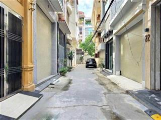 Giang xá  lõi trạm trôi 4 tỷ mua nhà 40m x 5 tầng mới tinh  cơ hội ko lặp lại