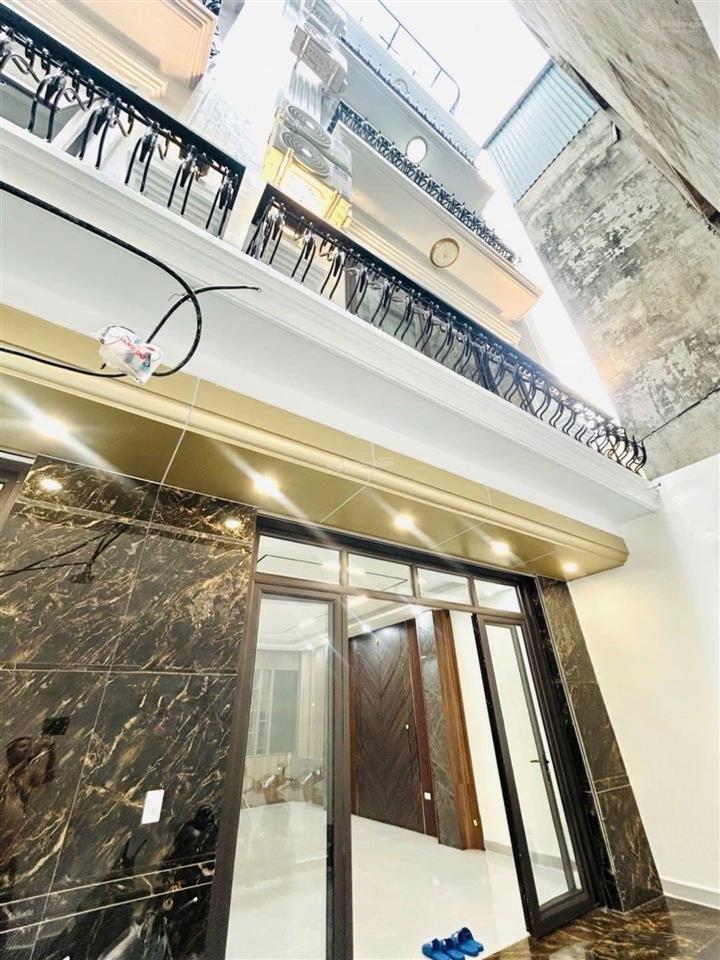 Sốc trạm trôi nhà mới tinh 48m2 x 5 tầng 5pn rộng rãi chỉ 5,2 tỷ  hiếm có khó tìm