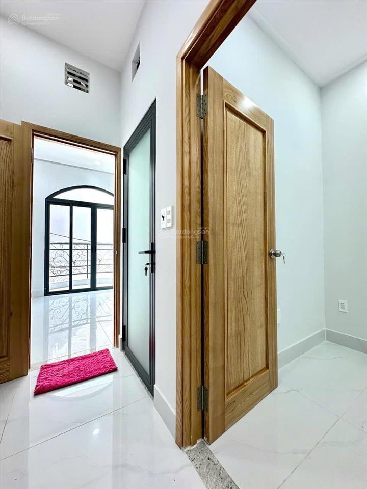 Nhà ở ngay  cát lái | 37m (4x9.5) | 3 tầng (4pn + 3wc) | vf3 đỗ cửa