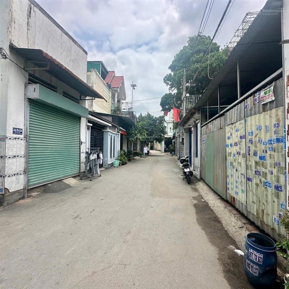 Rẻ hơn hàng xóm 300tr bán gấp lô đất ngay go dĩ an , chợ dĩ an giá rẻ