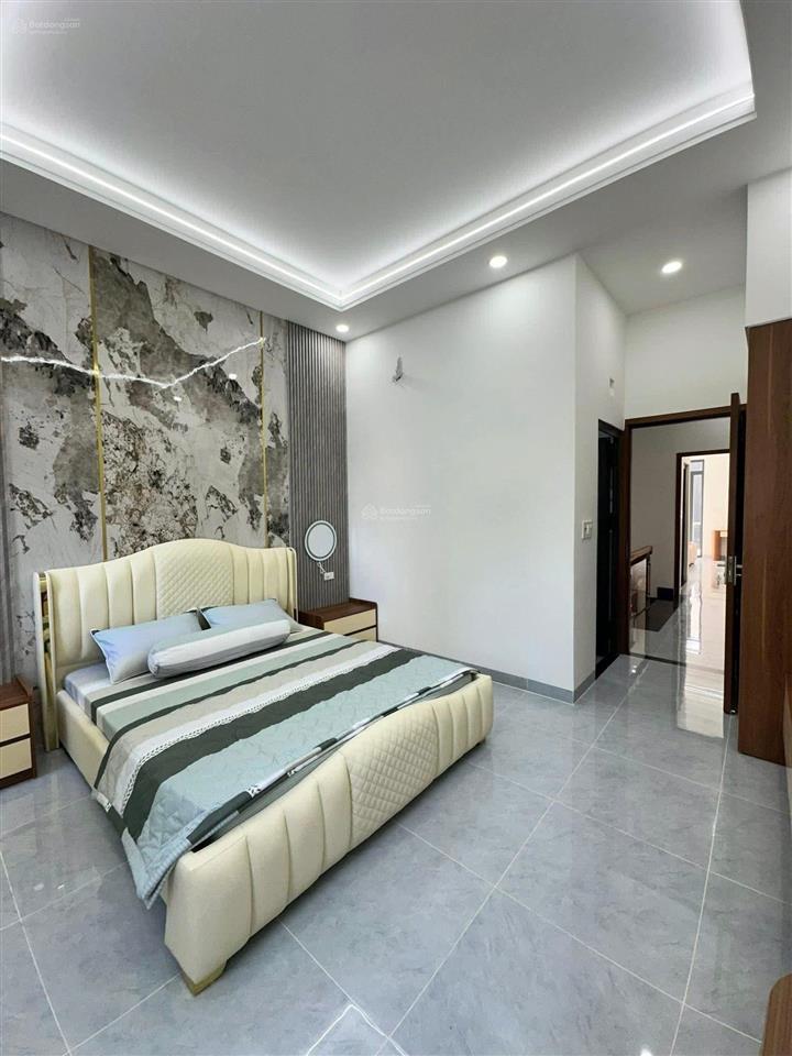 Bán gấp căn nhà full nội thất xịn ngay ngã 4 miếu ông cù giá rẻ nhất khu rẻ hơn xung quanh 300tr