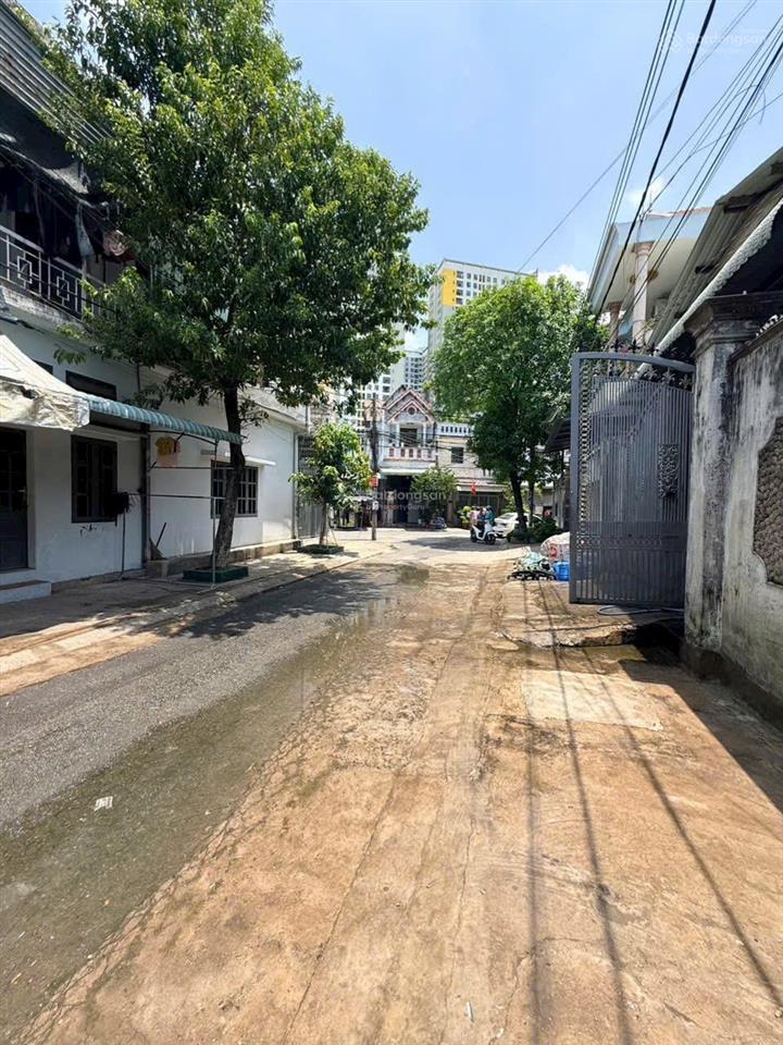 Bán gấp dãy trọ thu nhập cao mặt tiền nhựa ngang khủng ngay chân chung cư bcon