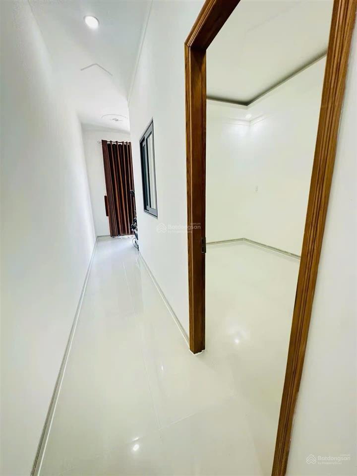 Bán nhà mặt tiền kinh doanh cổng chính kdc phúhồng thịnh 8 sẵn dòng tiền cho thuê gần chợ phú phong