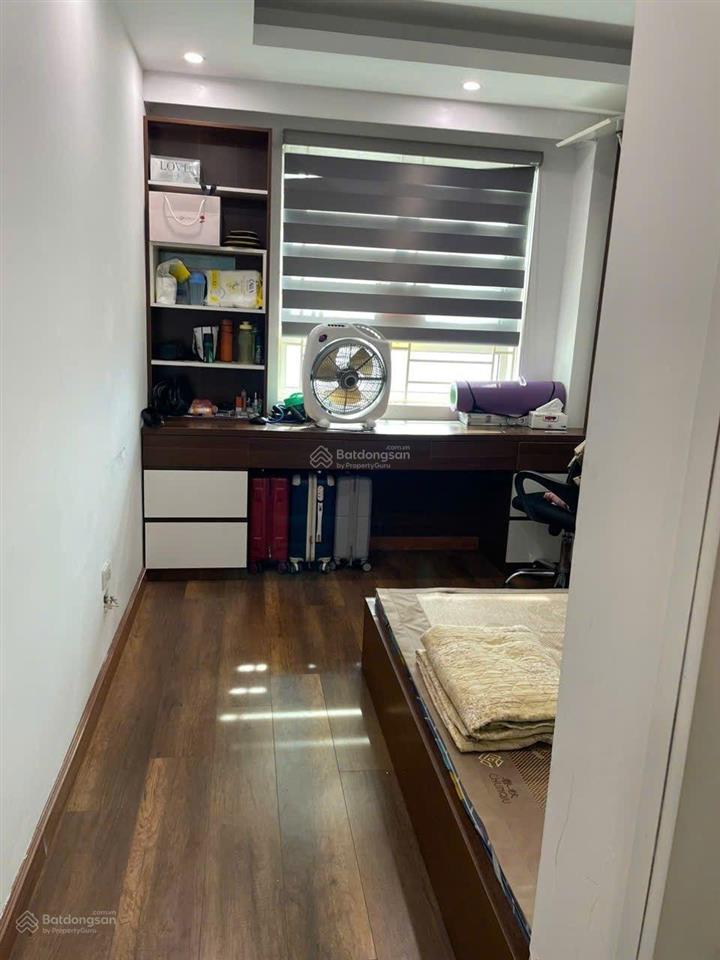 Căn 82m2 tòa hh2 linh đàm view hồ. 3 ngủ 2 vs tầng đẹp dưới 10 pháp lý đầy đủ