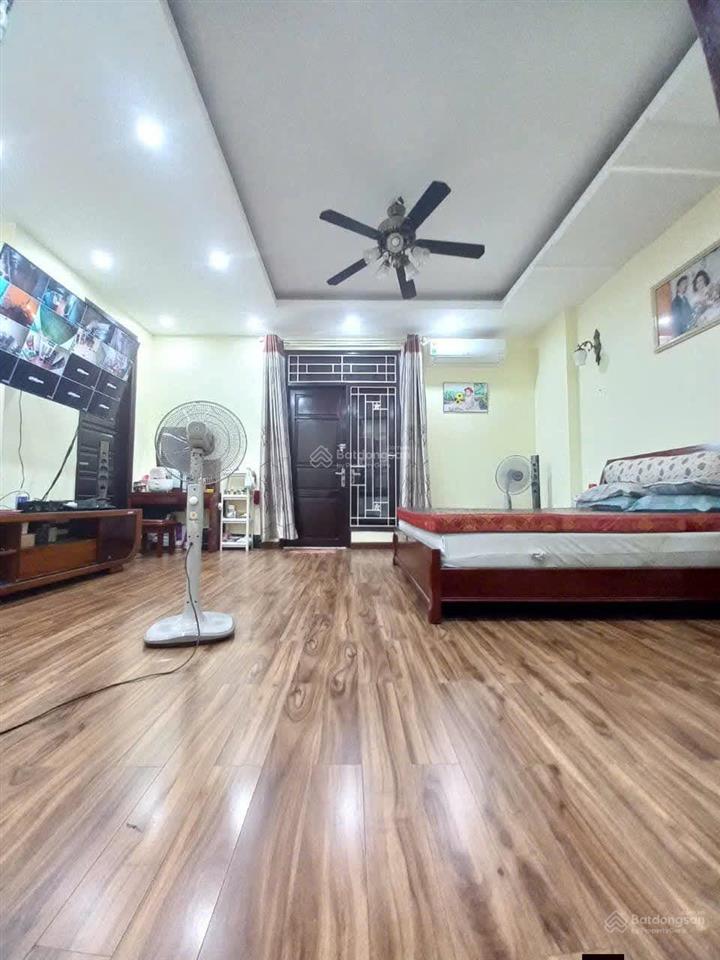 Giá nào cũng bán phân lô ô tô vào nhà, hợp vp, cty lớp học phòng khám. 55m2 4t hơn 16tỷ 0865 513 ***