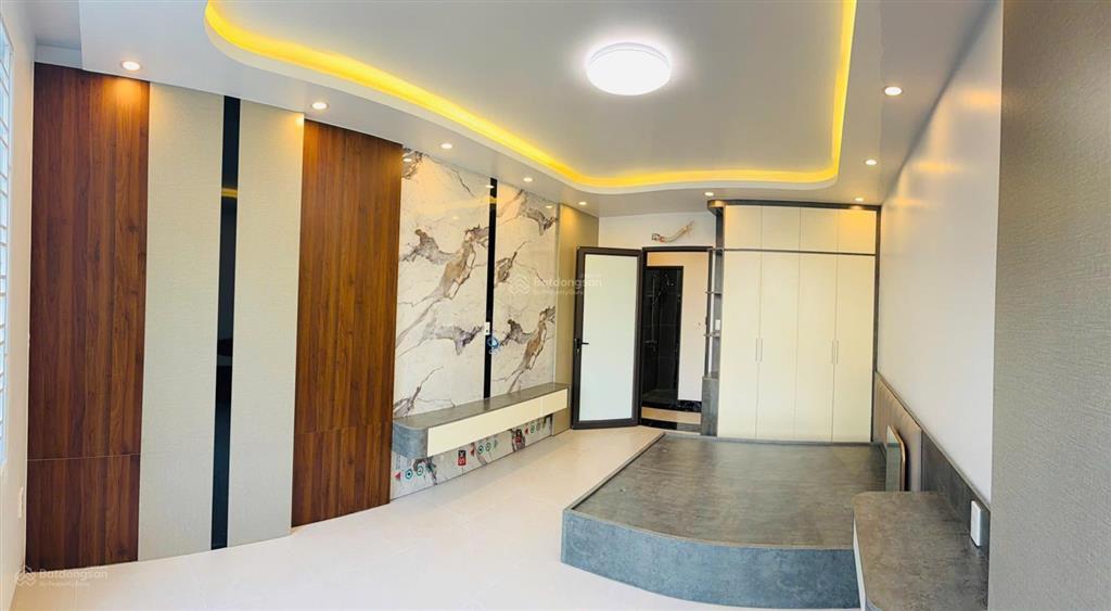 Bán nhà mặt phố vạn kiếp, 4,4 tỷ vnd, 31,8 m2, 3pn, 3wc, pháp lý đầy đủ