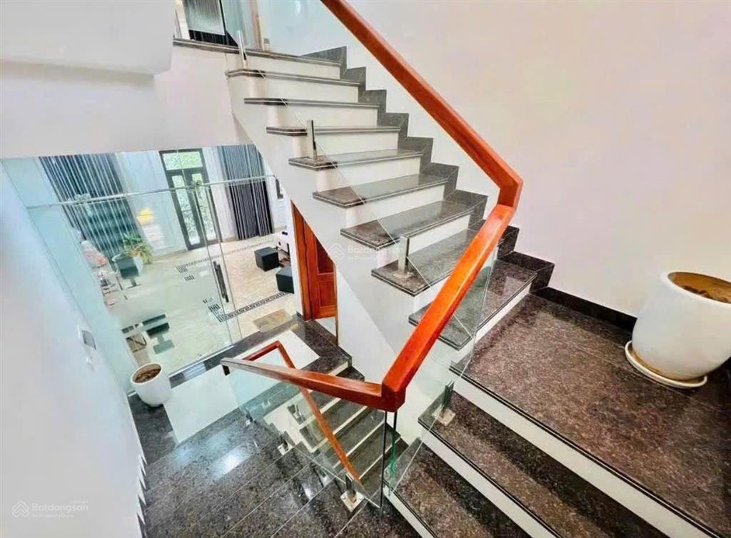 Chuyển nhượng liền kề hoàng huy riverside hồng bàng hoàn thiện chỉ 9tỷ