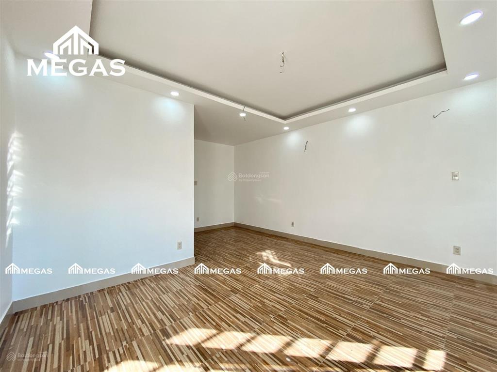 Khai trương cho thuê studio ban công siêu rộng ngay global city, lakeview city, 10p qua thảo điền.