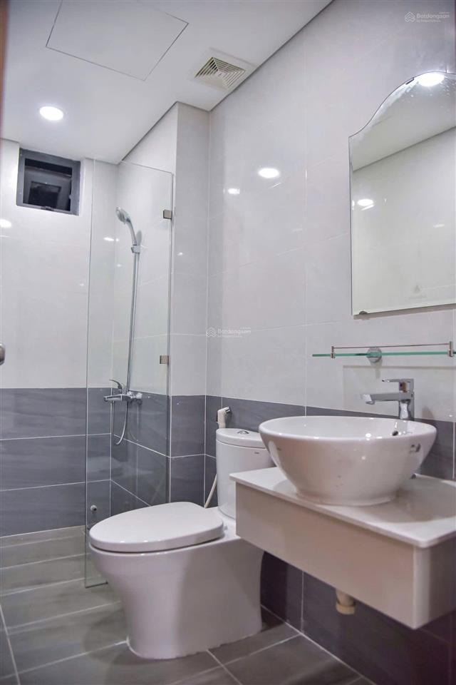 Căn góc giá hời bcons sala chuyển công tác chủ cần bán nhanh 2,050 tỷ /56 m2  xem nhà