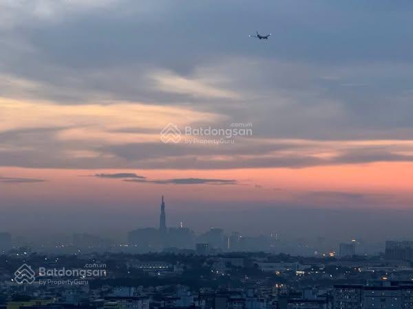 Bán phúc đạt tower, 2,350 tỷ, 61m2, view đẹp, nhiều tiện ích tại dĩ an sổ hồng sẵn full