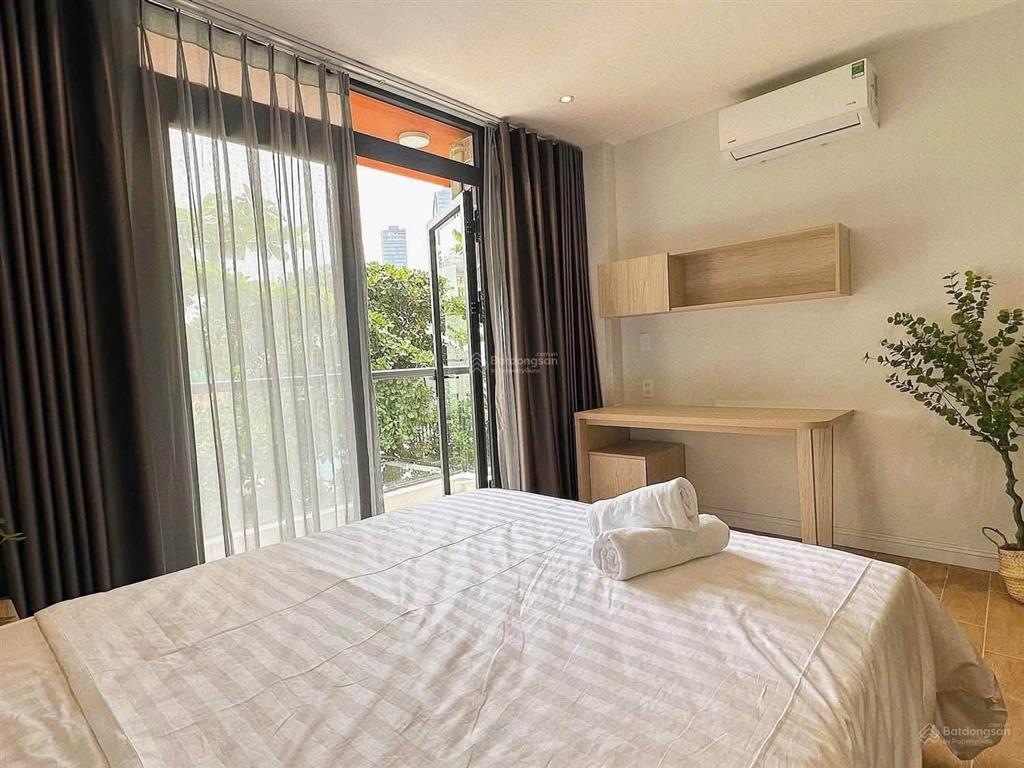 Khai trương căn hộ mới 100% tách bếp 1pn ban công rộng 50m2 ngay lạc long quân  đông hồ