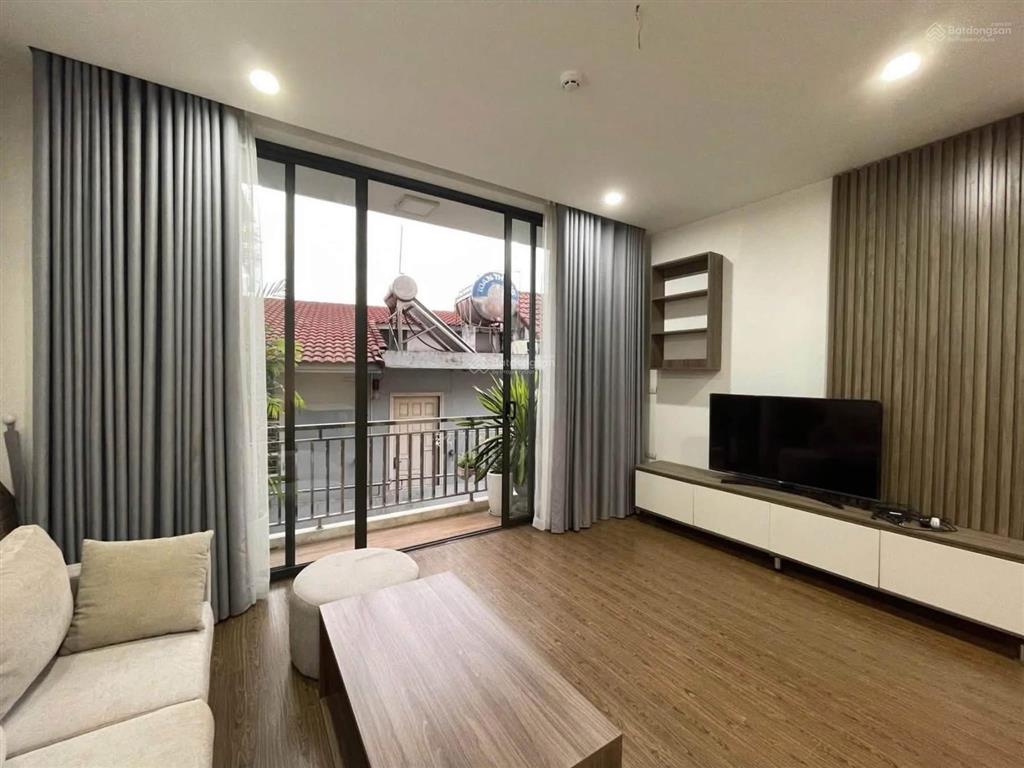 Căn hộ luxury 1pn/1pk rộng 60m2 gần nhà ga t3  trần quốc hoàn  giải phóng  lăng cha cả