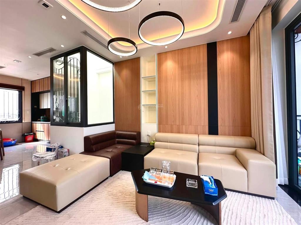 Căn hộ cao cấp penthouse 1pn/1pk/ban công rộng 60m2 ngay lý thường kiệt  gần svđ phú thọ  bắc hải