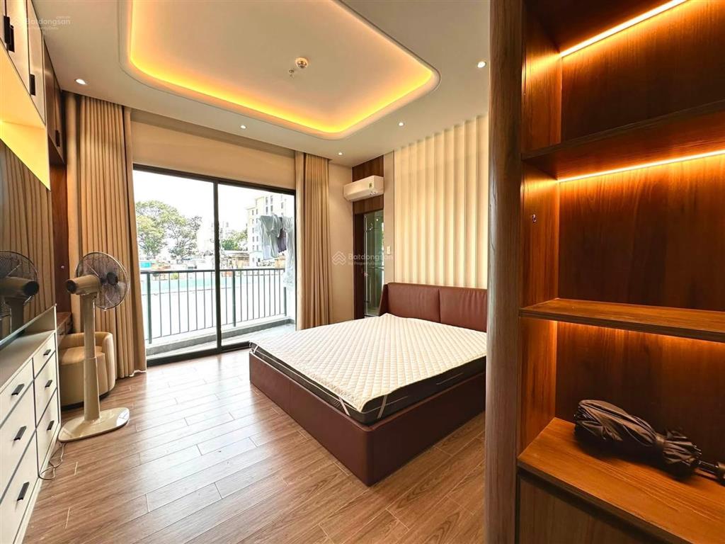 Căn hộ cao cấp penthouse 1pn/1pk/ban công rộng 60m2 ngay lý thường kiệt  gần svđ phú thọ  bắc hải