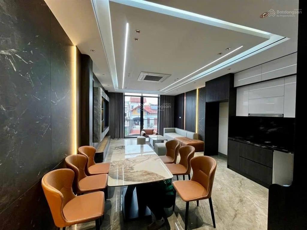 Biệt thự liền kề phố linh đàm duy nhất một căn bán 31,450 tỷ view công viên vườn hoa hồ linh đàm.