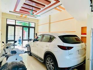 Hot và đẹp phân lô ngõ 281 319 357 phố tam trinh, ngõ thông ở sướng gần hồ.