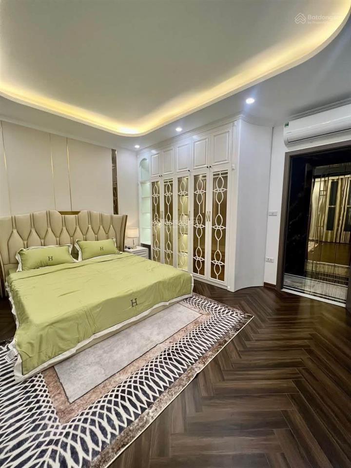 50m2, 15 tỷ hơn bạn đã sở hữu nhà phân lô 2 ô tô tránh, đỗ cửa ngõ 281, 319 357 phố tam trinh.