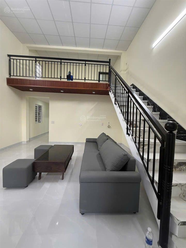 Nhà gác đúc sổ nở hậu kiệt ô tô tô hiệu, liên chiểu