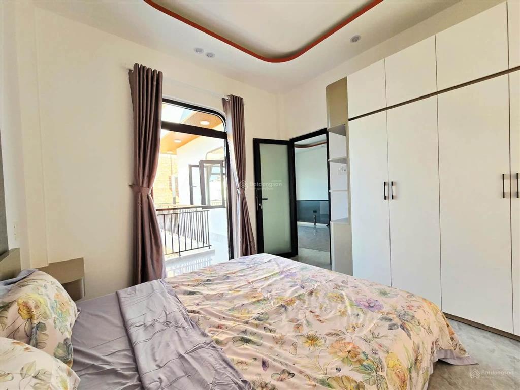 Nhà 2 tầng kiệt ô tô 4m tôn đản chỉ 4,75 tỷ
