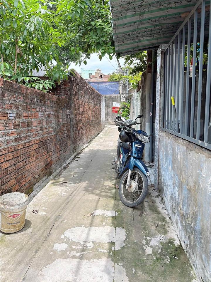 Nhà mê đúc kiên cố kiệt tôn đản 82,3m2 đất