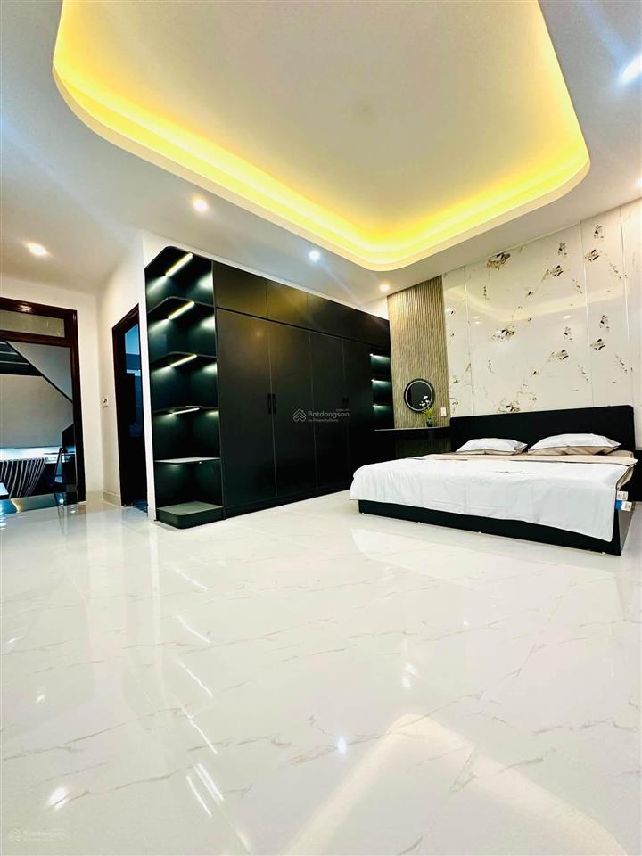 Bán nhà mặt tiền nguyễn thuật 2 tầng + 1 tum
