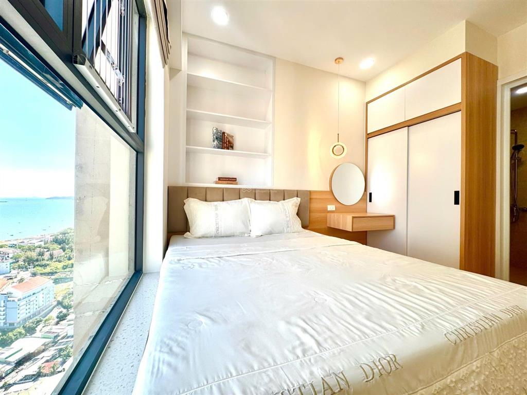 Huyền seahome  căn hộ 2pn ban công chính đông  oc3 mường thanh viễn triều nha trang