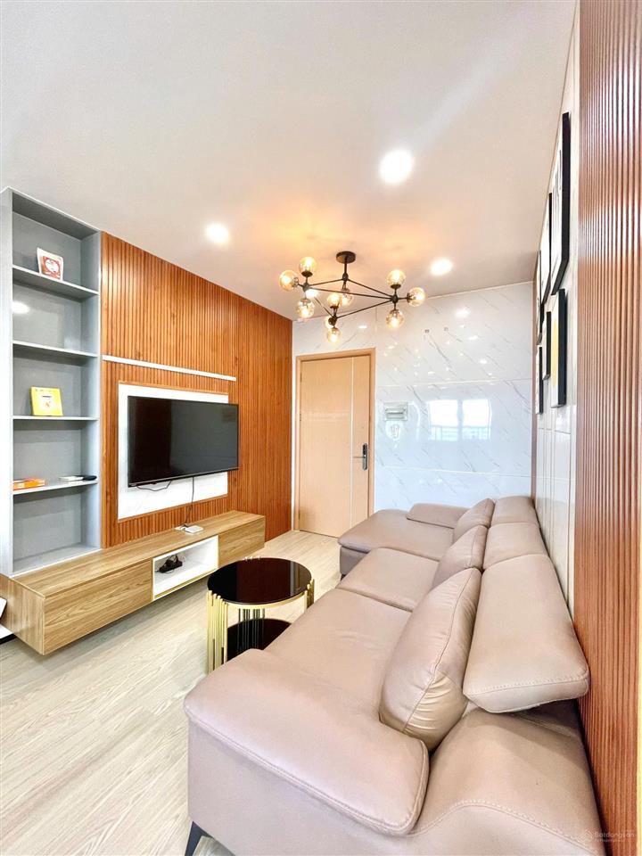 Huyền seahome  căn hộ 2pn full nội thất  tầng trung, view đông nam siêu mát tại oc2a viễn triều