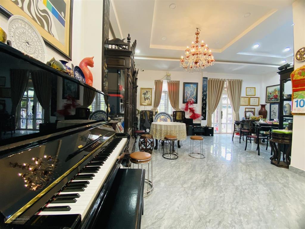  bán nhà siêu đẹp đs8 linh xuân4 tầng 183m2 nhỉnh 15tỷ