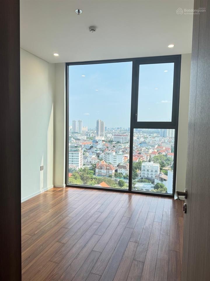 Giá tốt bán 14,7 tỷ bao sổ căn trục vip mã 08  căn góc view sông full kính panorama. dt 88m2