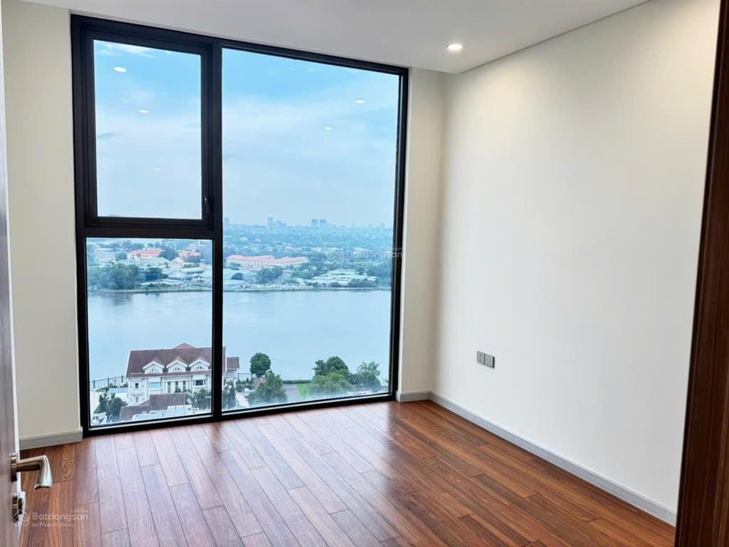 Độc quyền bán 20.3 tỷ căn 3pn 127m2 căn góc view sông trực diện. rẻ nhất thị trường. xem nhà 