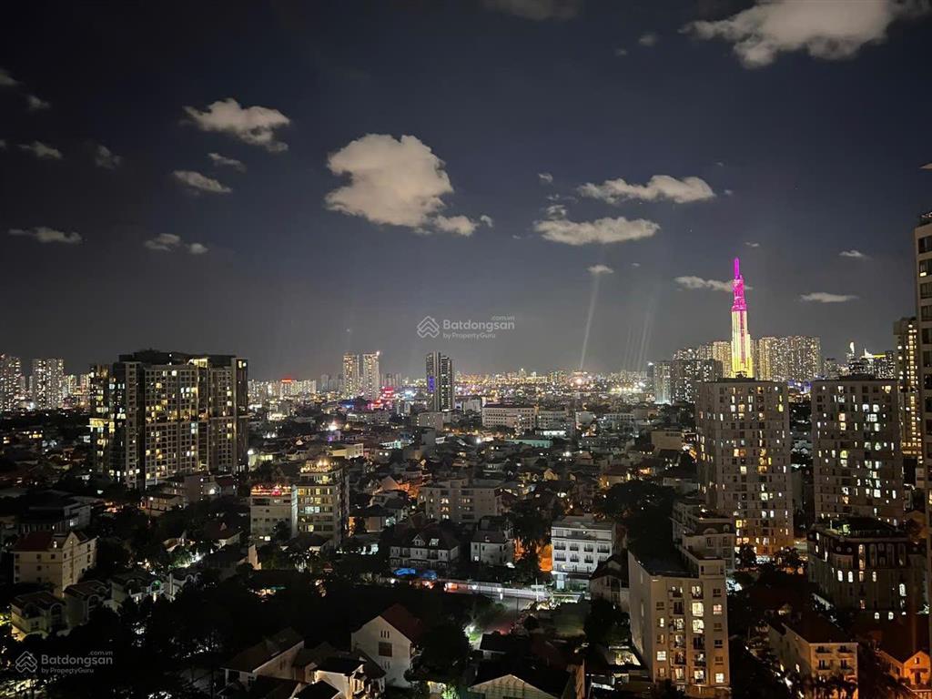 Giá tốt căn 2pn 84m2  đặc biệt tầng cao view thoáng  bán 14.5 tỷ bao full. nhà mới đủ nội thất