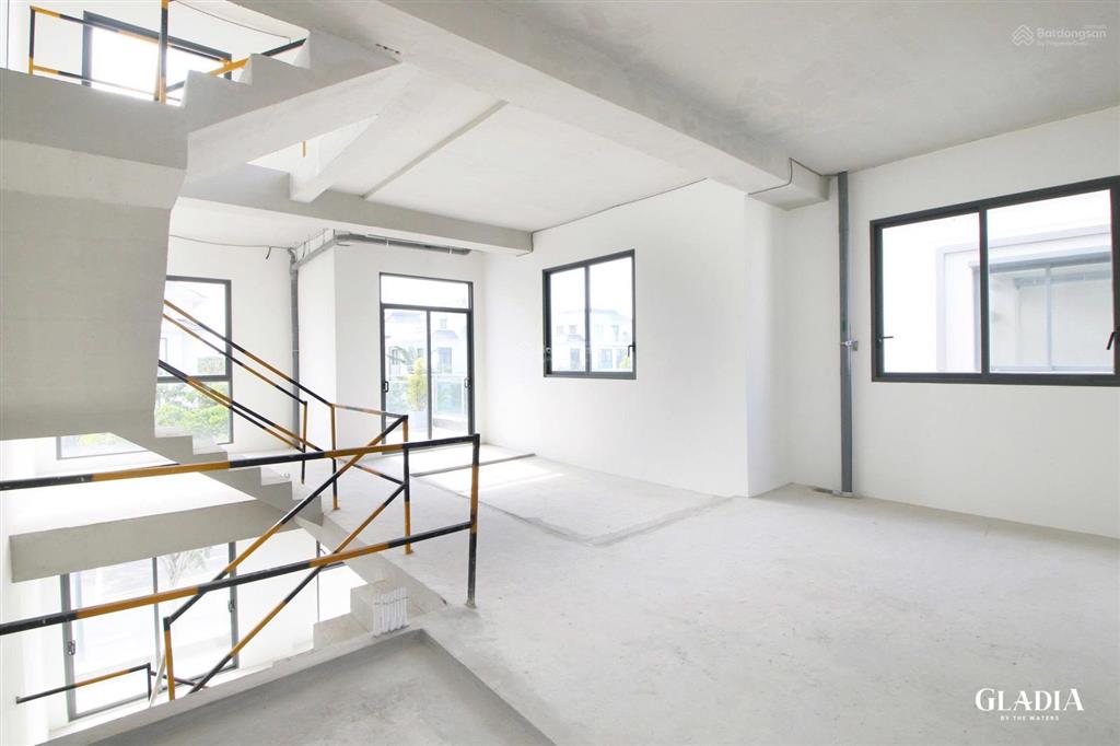 Căn bt song lập dt 153m2 (7x19),view sông hướng đb, giá 34.89tỷ đã gồm vat luôn đưa giá thật đầy đủ
